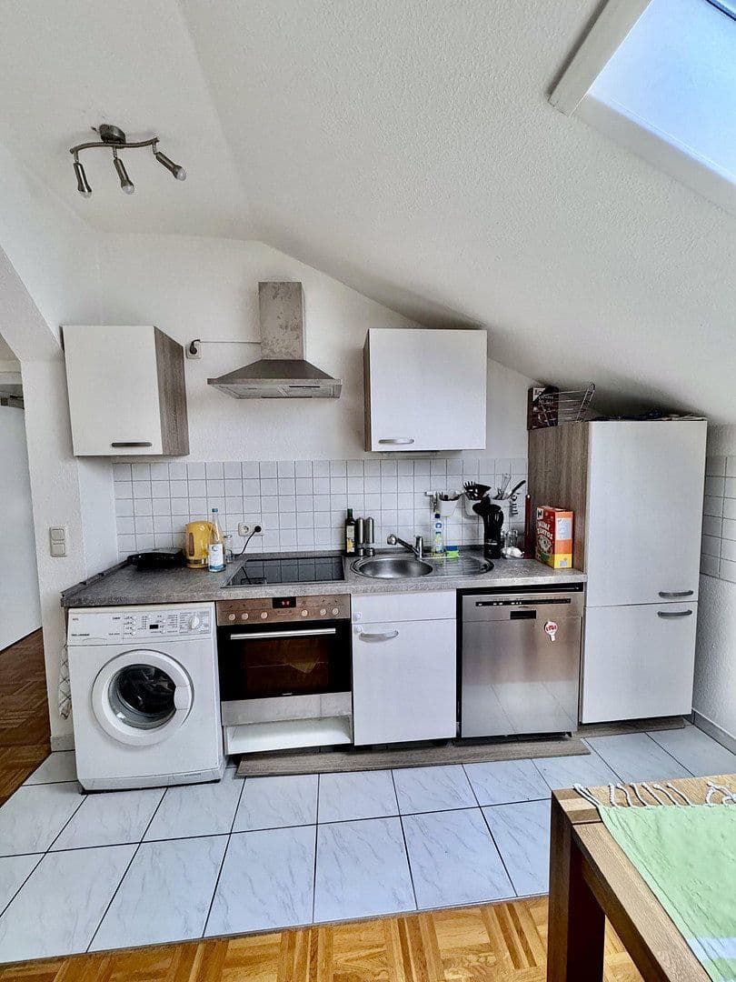 Pronájem bytu 2+1 41 m², Rohrer Str. 2, Meiningen, Durynsko Pronájem bytu 2+1 41 m², Rohrer Str. 2, Meiningen, Durynsko