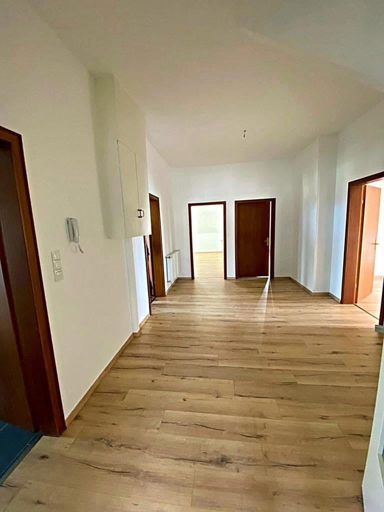 Pronájem bytu 3+1 120 m², Klosterstraße 19, Neuwied, Porýní-Falc Pronájem bytu 3+1 120 m², Klosterstraße 19, Neuwied, Porýní-Falc