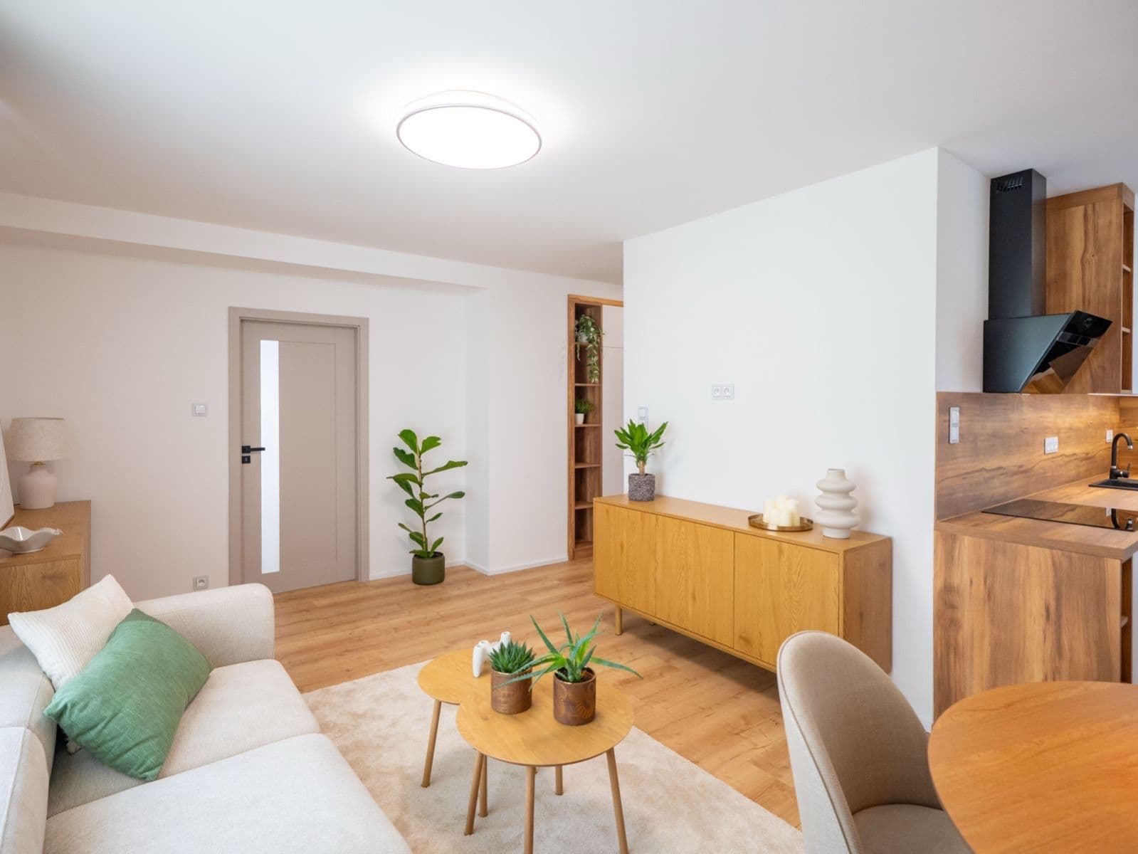 Prodej bytu 2+1 55 m², Na Radosti, Hořovice, Středočeský kraj Prodej bytu 2+1 55 m², Na Radosti, Hořovice, Středočeský kraj