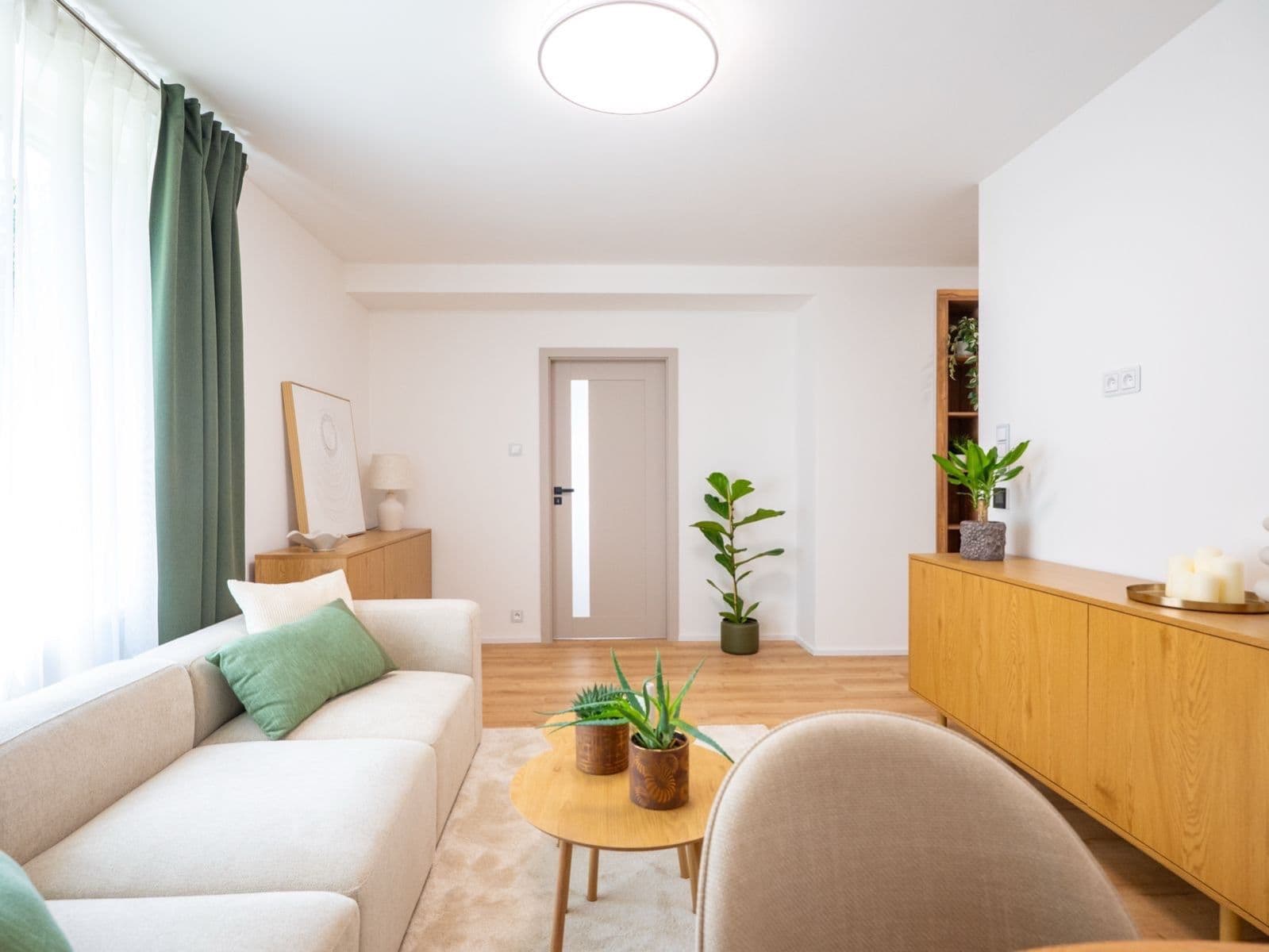 Prodej bytu 2+1 55 m², Na Radosti, Hořovice, Středočeský kraj Prodej bytu 2+1 55 m², Na Radosti, Hořovice, Středočeský kraj