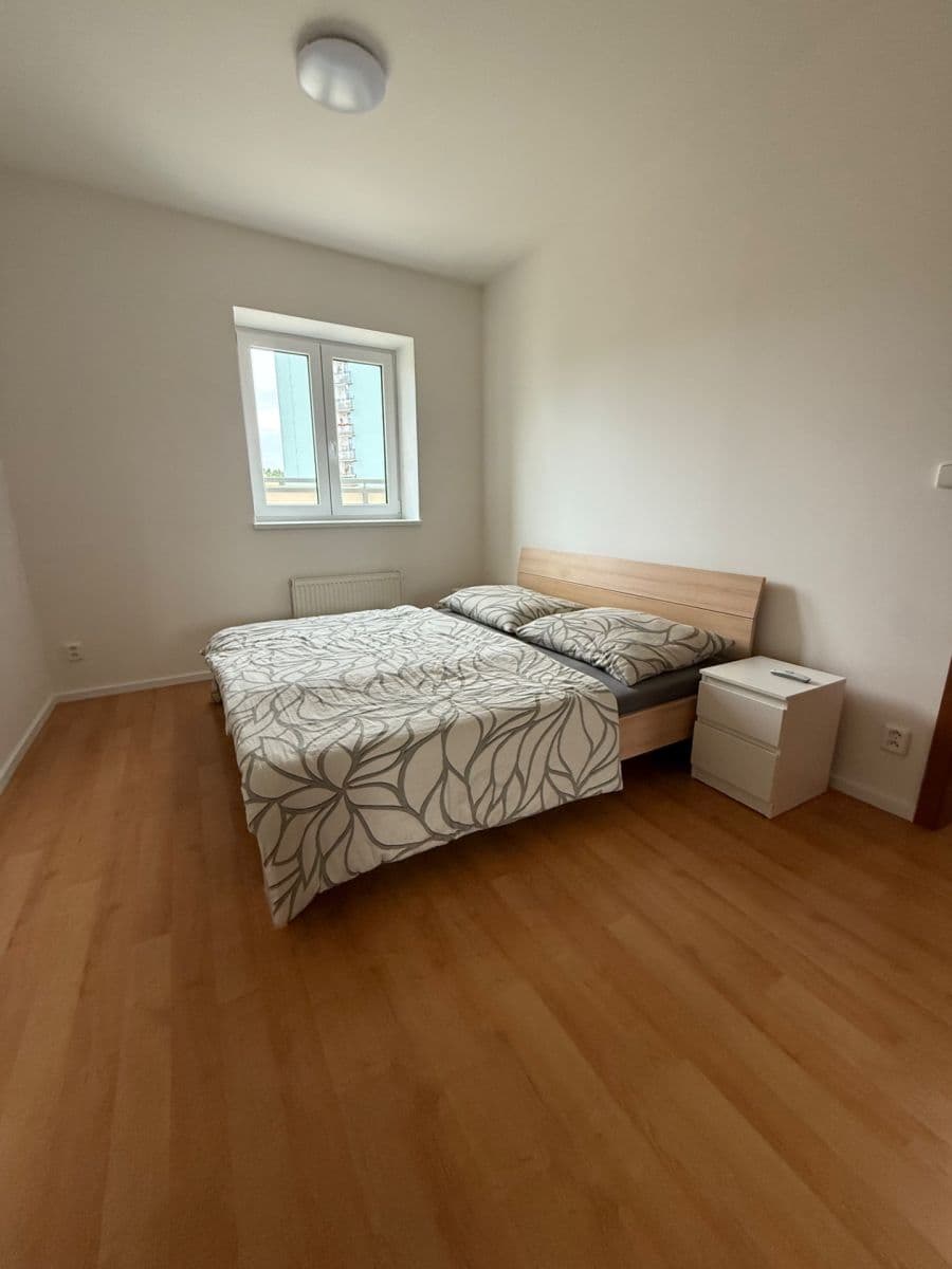 Pronájem bytu 2+kk 68 m², Renneská třída, Brno, Jihomoravský kraj Pronájem bytu 2+kk 68 m², Renneská třída, Brno, Jihomoravský kraj