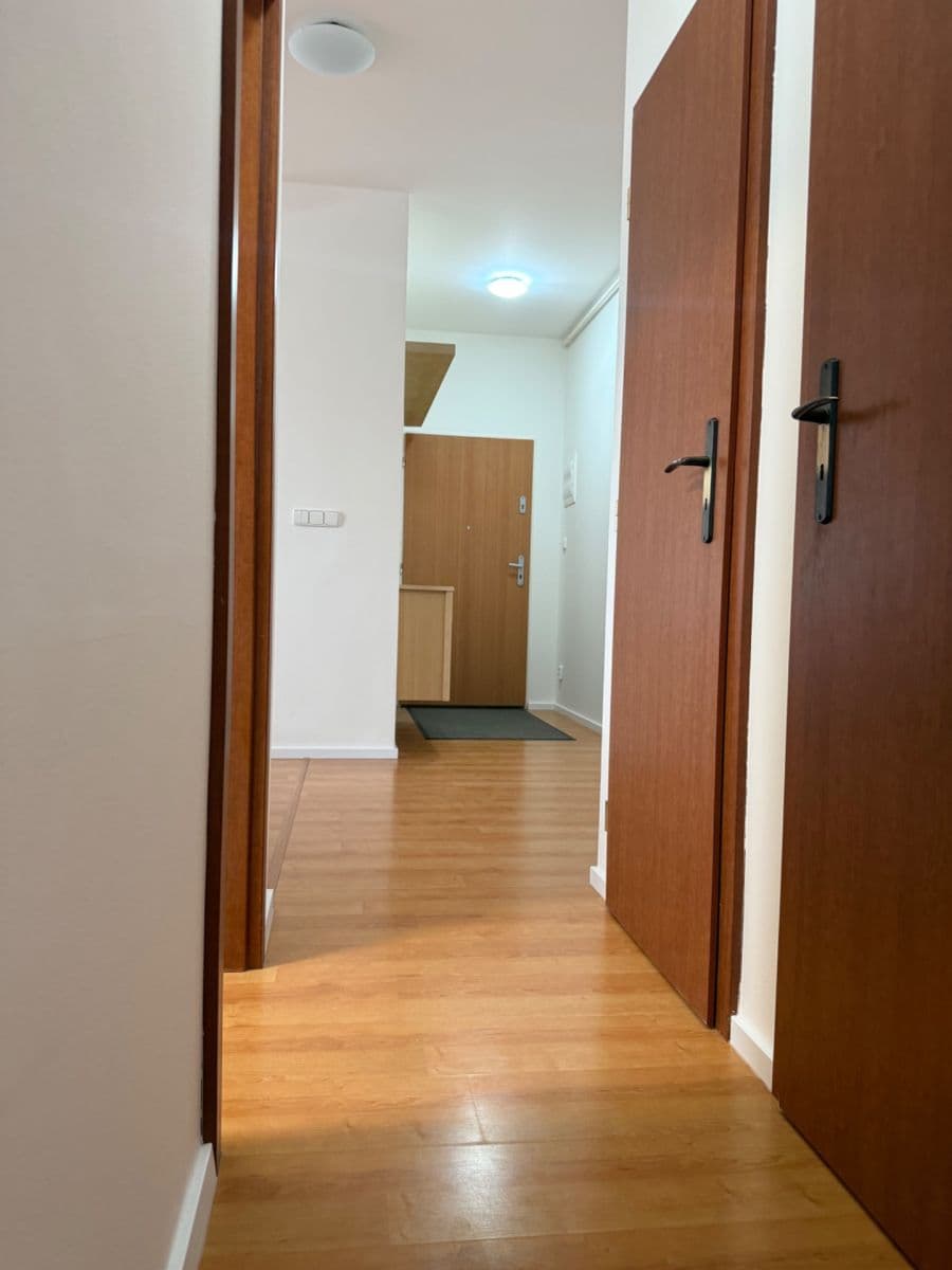 Pronájem bytu 2+kk 68 m², Renneská třída, Brno, Jihomoravský kraj Pronájem bytu 2+kk 68 m², Renneská třída, Brno, Jihomoravský kraj