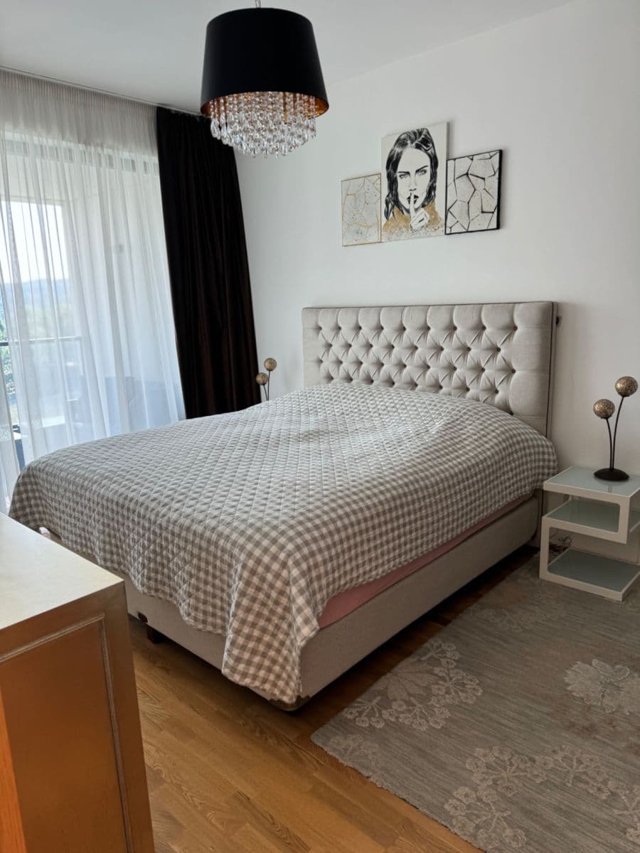 Pronájem bytu 2+kk 60 m², Sanderova, Praha, Praha Pronájem bytu 2+kk 60 m², Sanderova, Praha, Praha