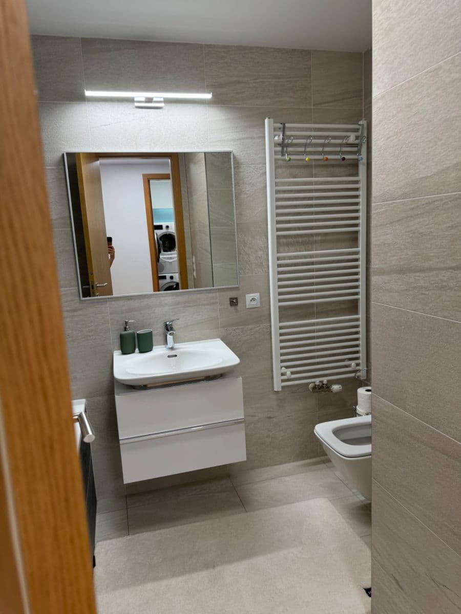 Pronájem bytu 2+kk 60 m², Sanderova, Praha, Praha Pronájem bytu 2+kk 60 m², Sanderova, Praha, Praha