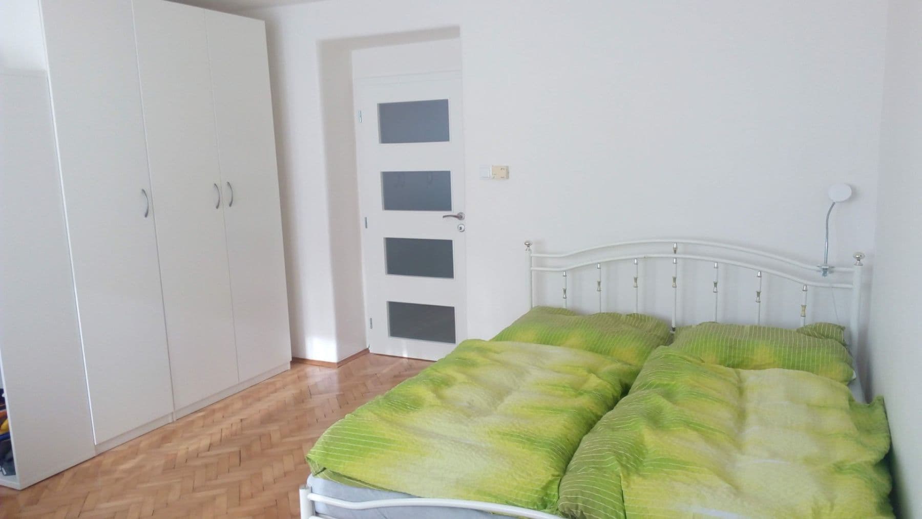 Pronájem bytu 1+1 40 m², Stochovská, Praha, Praha Pronájem bytu 1+1 40 m², Stochovská, Praha, Praha