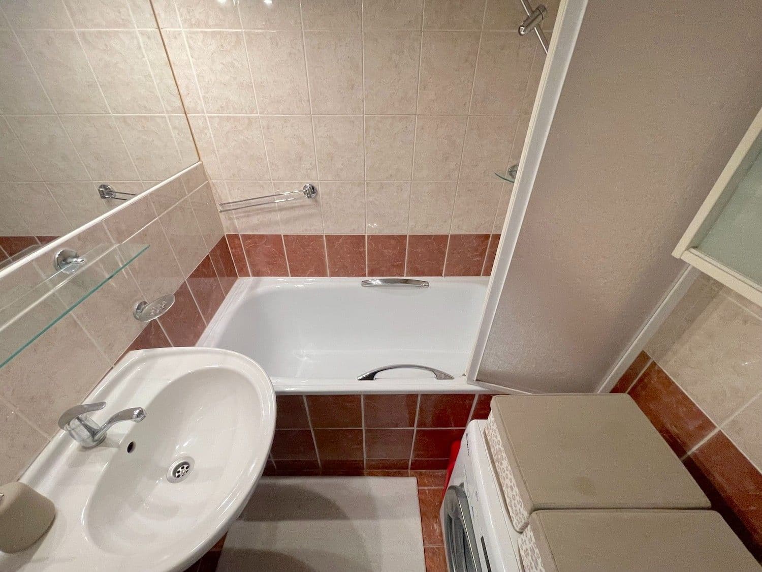 Pronájem bytu 2+1 54 m², Souběžná, Brno, Jihomoravský kraj Pronájem bytu 2+1 54 m², Souběžná, Brno, Jihomoravský kraj