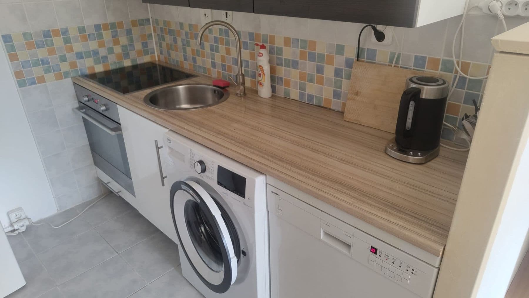 Pronájem bytu 2+kk 47 m², Hrubého, Praha, Praha Pronájem bytu 2+kk 47 m², Hrubého, Praha, Praha