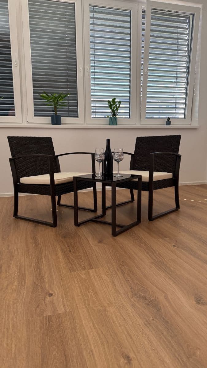 Pronájem bytu 1+kk 52 m², Ořechová, Ivančice, Jihomoravský kraj Pronájem bytu 1+kk 52 m², Ořechová, Ivančice, Jihomoravský kraj
