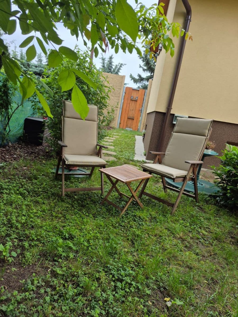 Pronájem kanceláře 25 m², Kostelecká, Praha, Praha Pronájem kanceláře 25 m², Kostelecká, Praha, Praha