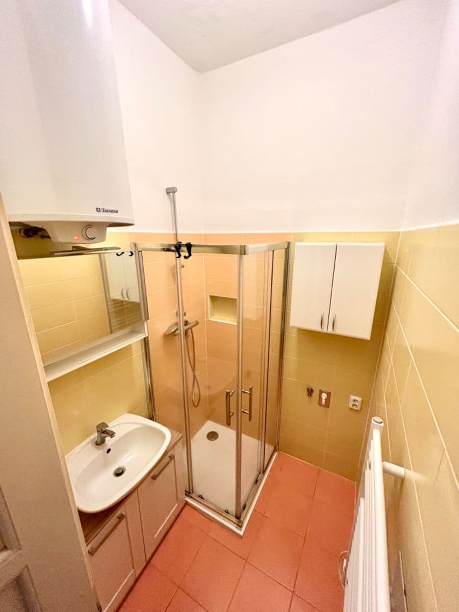 Pronájem bytu 2+1 47 m², Ke Krči, Praha, Praha Pronájem bytu 2+1 47 m², Ke Krči, Praha, Praha