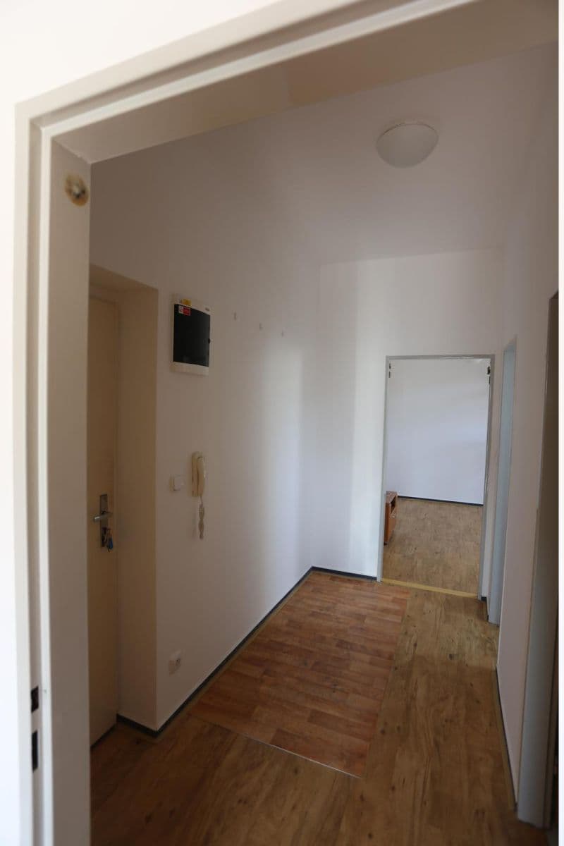 Prodej bytu 2+kk 50 m², Kanice, Jihomoravský kraj Prodej bytu 2+kk 50 m², Kanice, Jihomoravský kraj