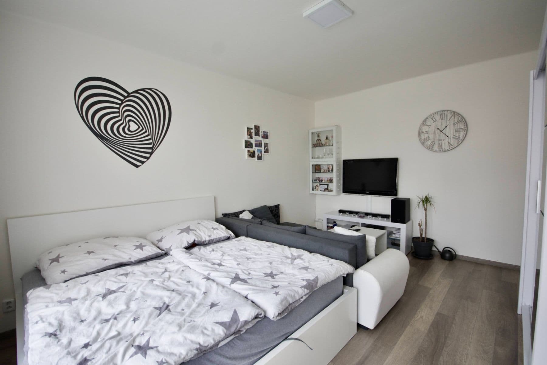 Prodej bytu 1+kk 28 m², Hartigova, Praha, Praha Prodej bytu 1+kk 28 m², Hartigova, Praha, Praha