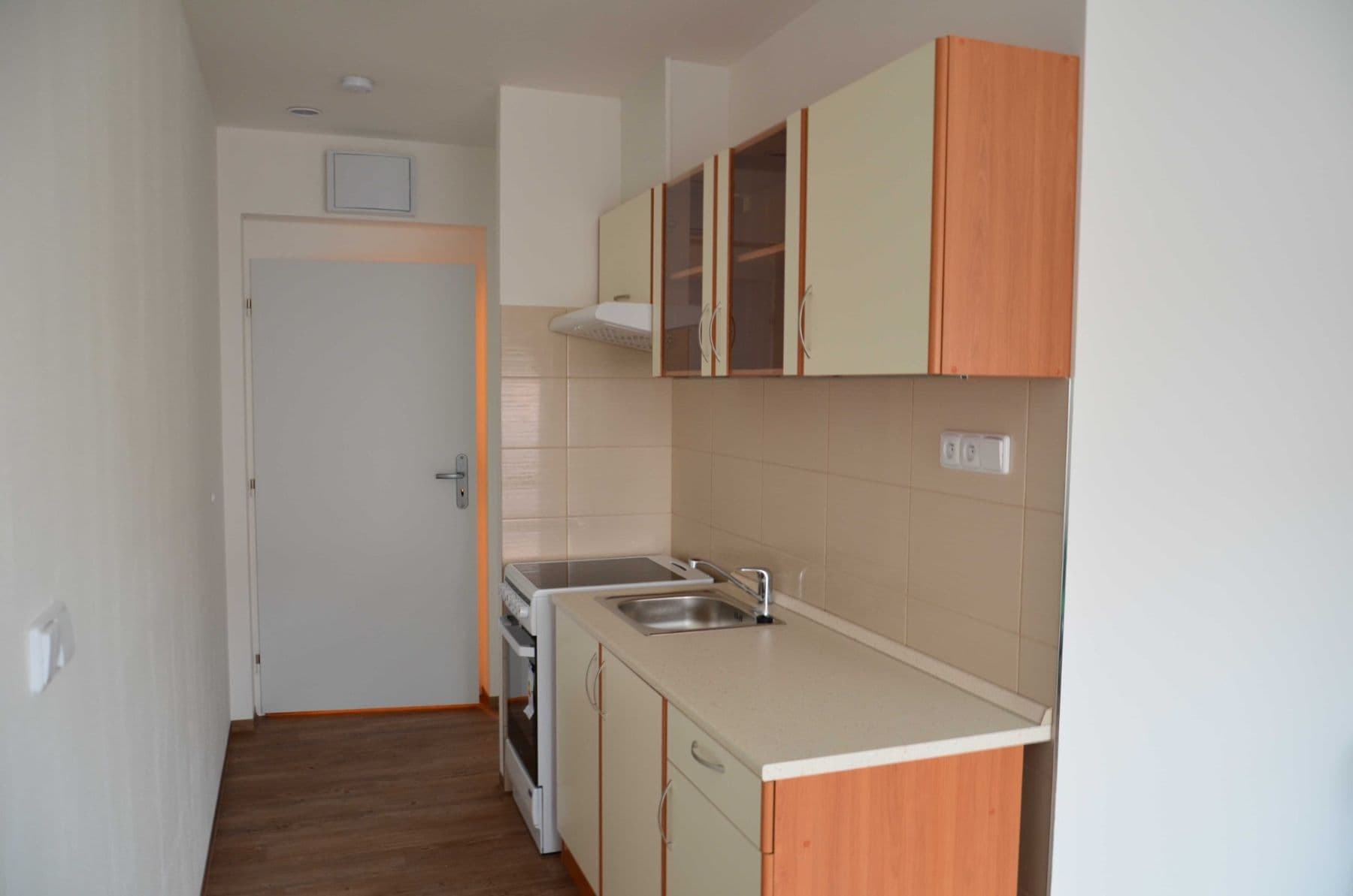 Pronájem bytu 2+kk 43 m², Šafaříkova, Brno, Jihomoravský kraj Pronájem bytu 2+kk 43 m², Šafaříkova, Brno, Jihomoravský kraj