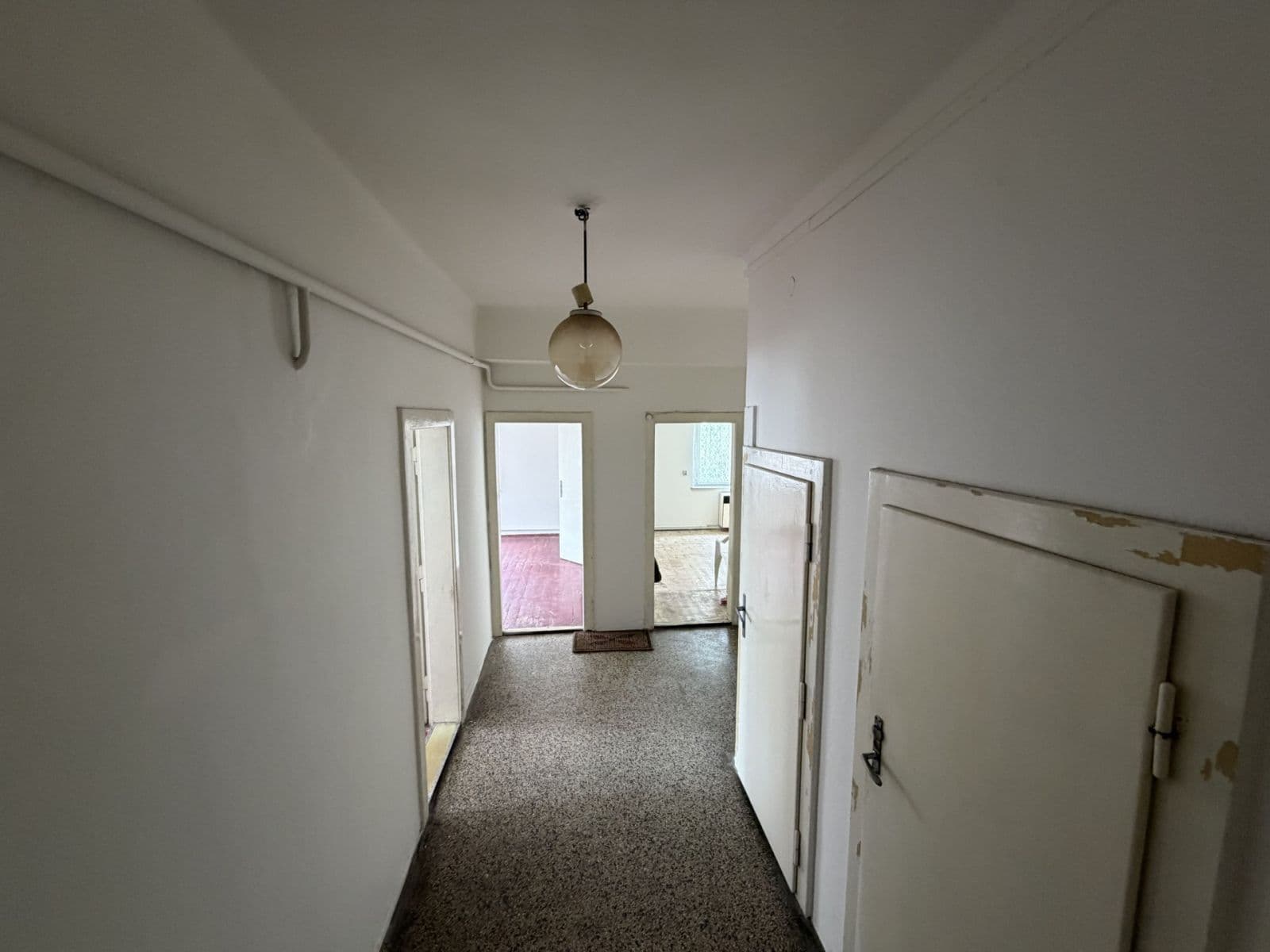 Prodej bytu 2+1 80 m², Bílina, Ústecký kraj Prodej bytu 2+1 80 m², Bílina, Ústecký kraj