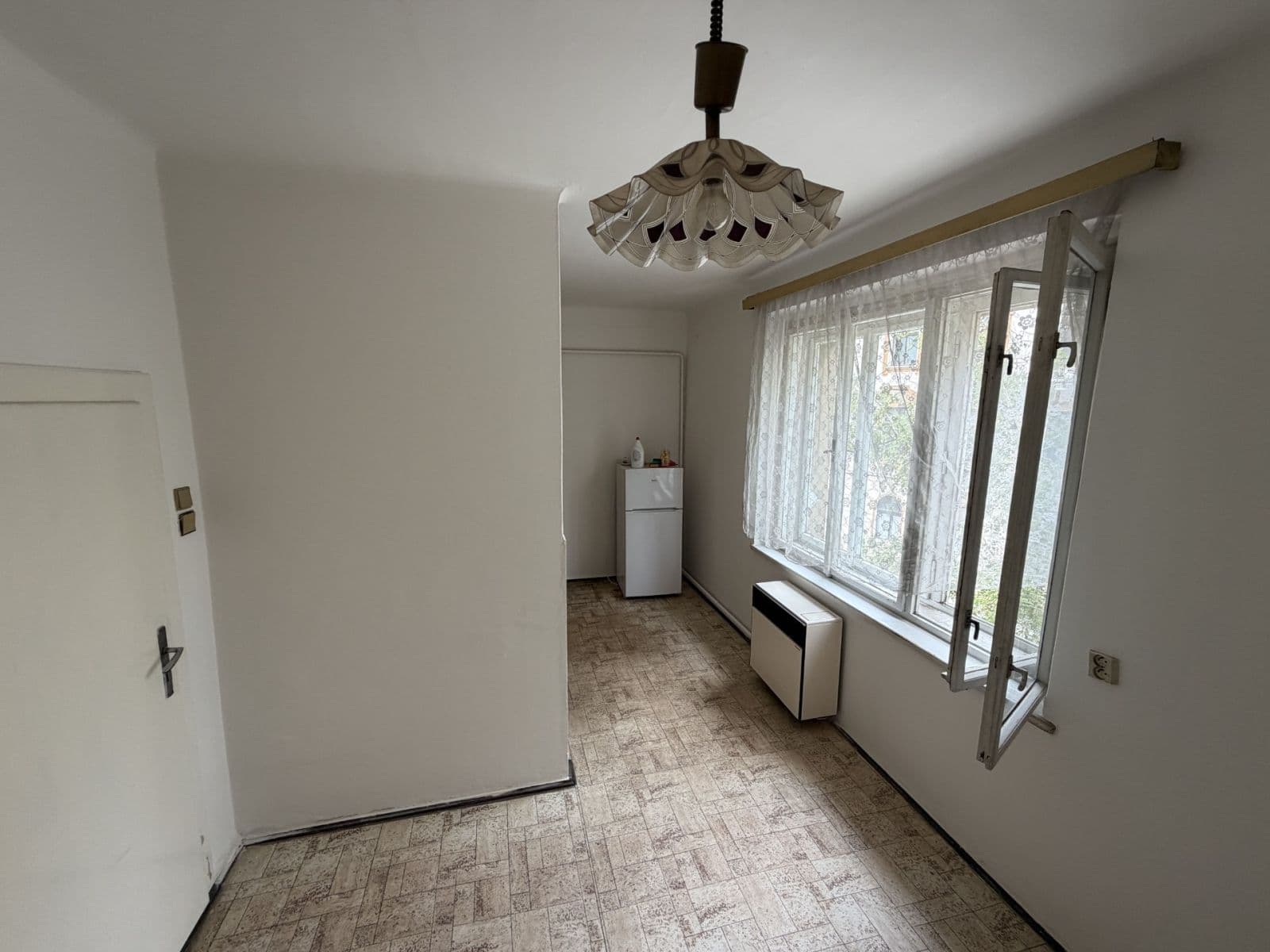 Prodej bytu 2+1 80 m², Bílina, Ústecký kraj Prodej bytu 2+1 80 m², Bílina, Ústecký kraj