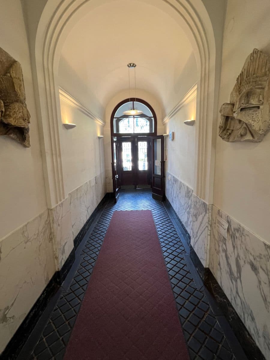 Pronájem bytu 2+1 94 m², náměstí Svobody, Brno, Jihomoravský kraj Pronájem bytu 2+1 94 m², náměstí Svobody, Brno, Jihomoravský kraj