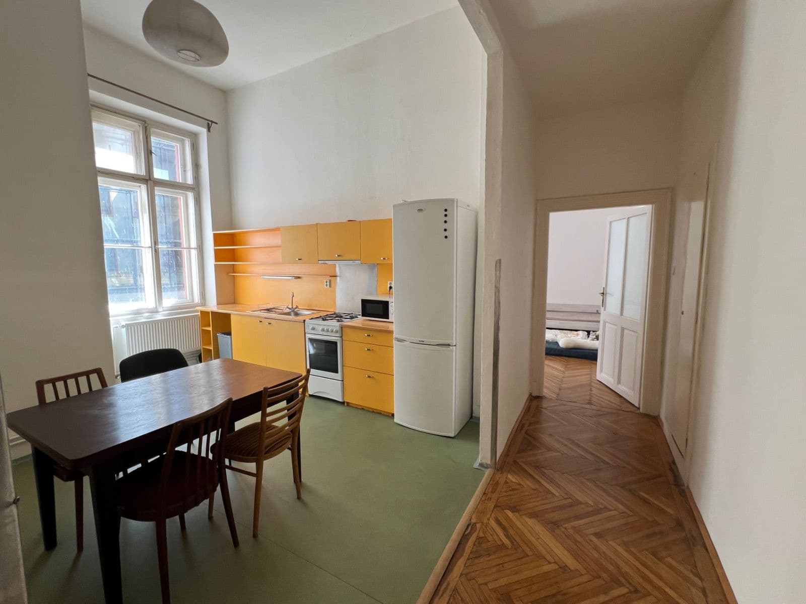 Pronájem bytu 2+1 94 m², náměstí Svobody, Brno, Jihomoravský kraj Pronájem bytu 2+1 94 m², náměstí Svobody, Brno, Jihomoravský kraj