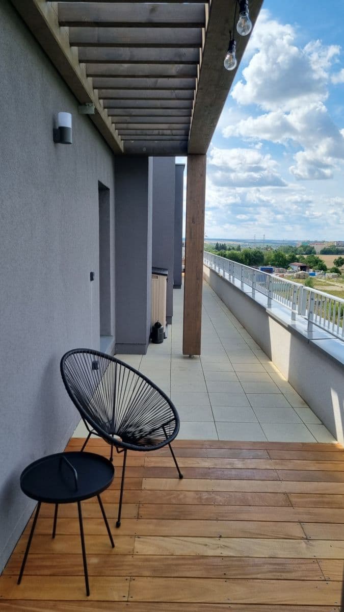 Pronájem bytu 3+kk 99 m², K Beranovu, Praha, Praha Pronájem bytu 3+kk 99 m², K Beranovu, Praha, Praha