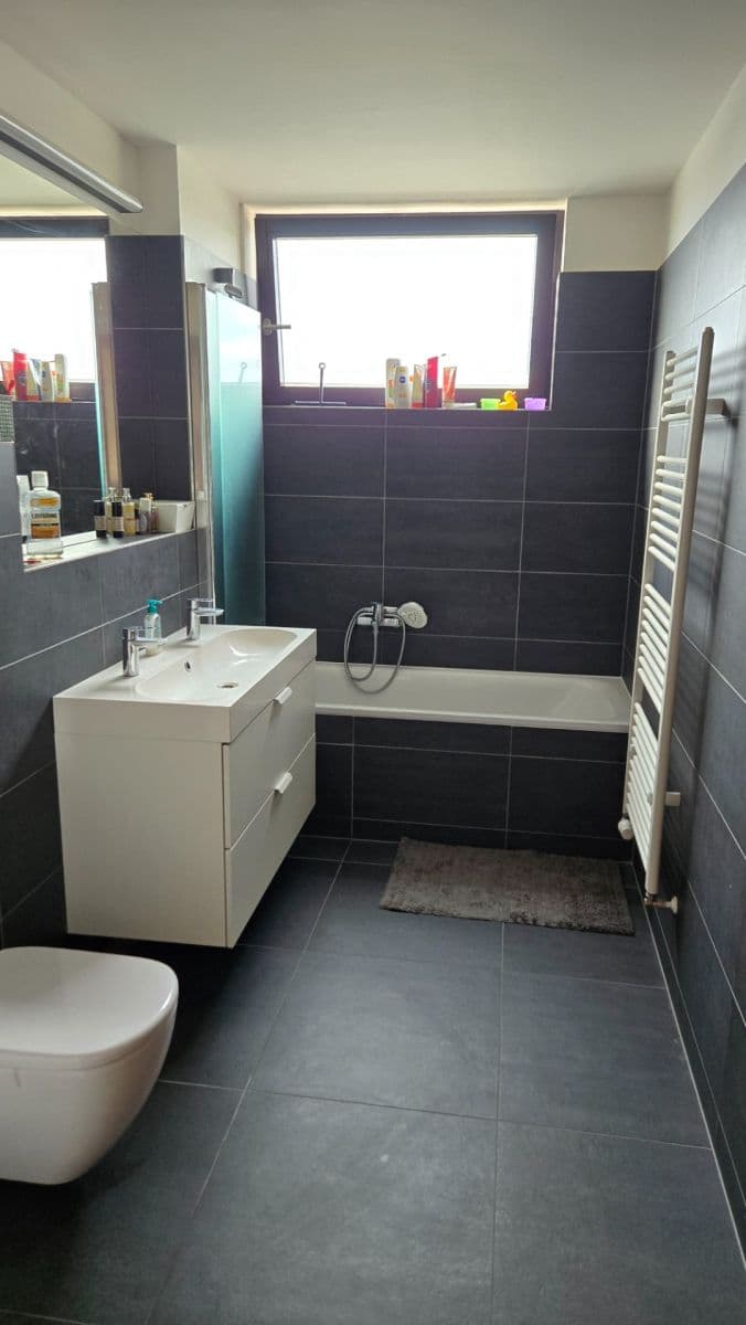 Pronájem bytu 3+kk 99 m², K Beranovu, Praha, Praha Pronájem bytu 3+kk 99 m², K Beranovu, Praha, Praha