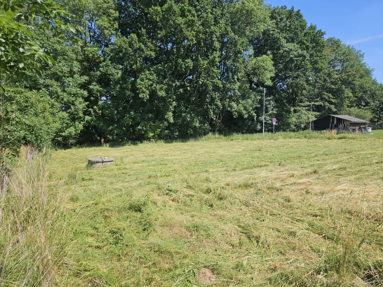Prodej pozemku 914 m², Skuhrov, Středočeský kraj Prodej pozemku 914 m², Skuhrov, Středočeský kraj