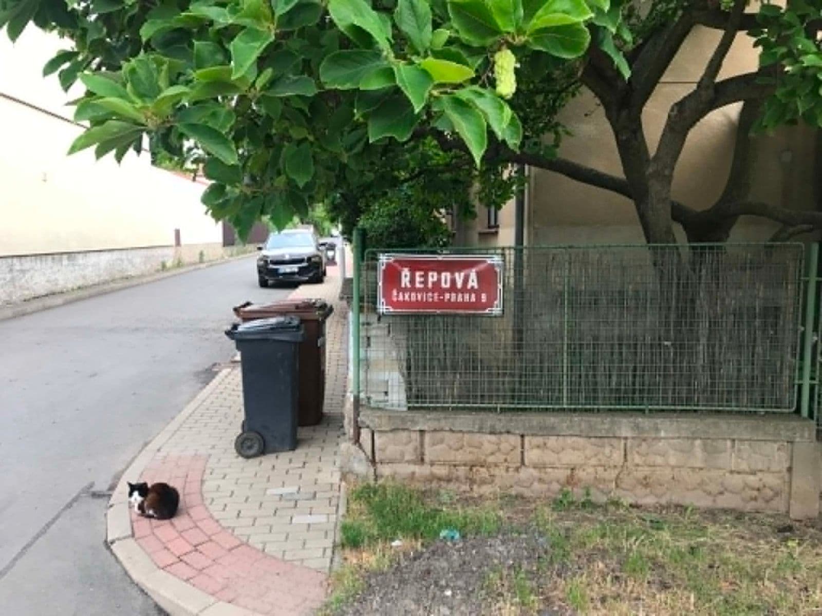 Prodej garáže 20 m², Řepová, Praha, Praha Prodej garáže 20 m², Řepová, Praha, Praha