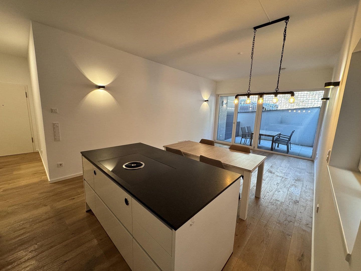Prodej bytu 2+1 56 m², Falkertstr. 4, Stuttgart, Bádensko-Württembersko Prodej bytu 2+1 56 m², Falkertstr. 4, Stuttgart, Bádensko-Württembersko