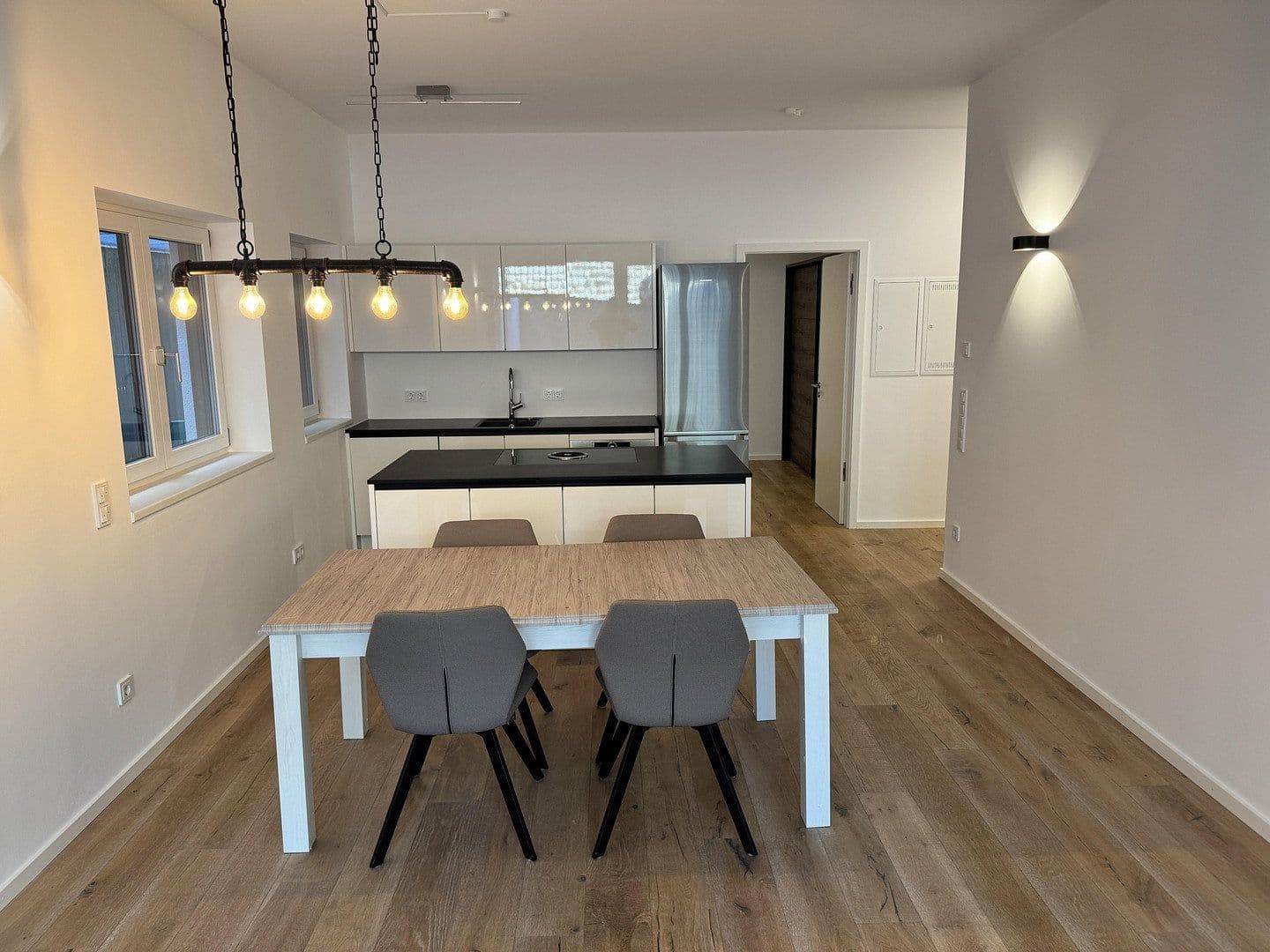 Prodej bytu 2+1 56 m², Falkertstr. 4, Stuttgart, Bádensko-Württembersko Prodej bytu 2+1 56 m², Falkertstr. 4, Stuttgart, Bádensko-Württembersko
