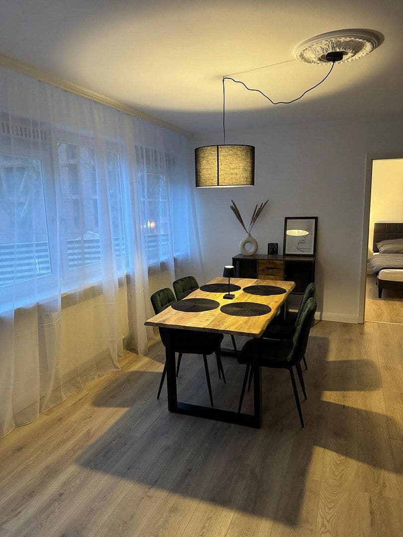 Pronájem bytu 2+1 70 m², Frankfurterstraße 30, Wiesbaden, Hessen Pronájem bytu 2+1 70 m², Frankfurterstraße 30, Wiesbaden, Hessen