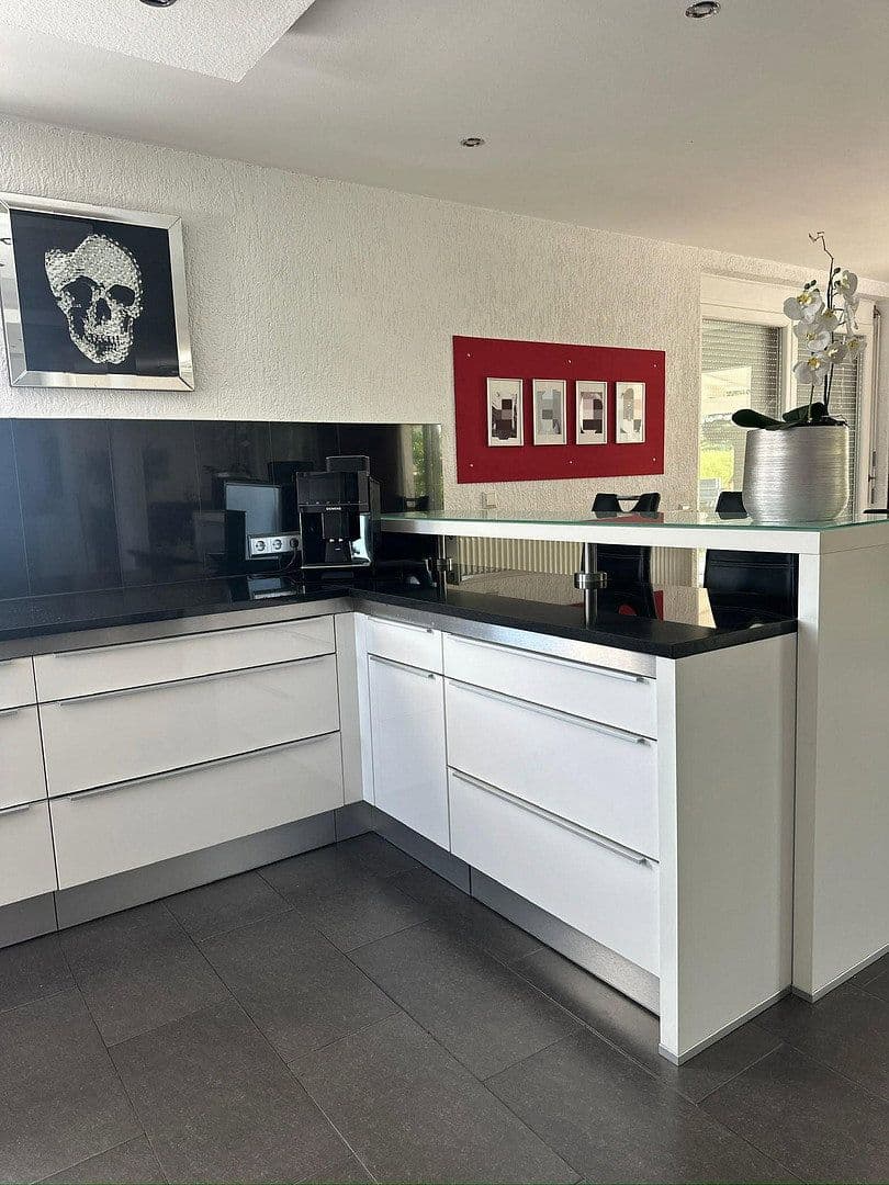 Prodej domu 128 m², pozemek 450 m², Wildberg, Bádensko-Württembersko Prodej domu 128 m², pozemek 450 m², Wildberg, Bádensko-Württembersko