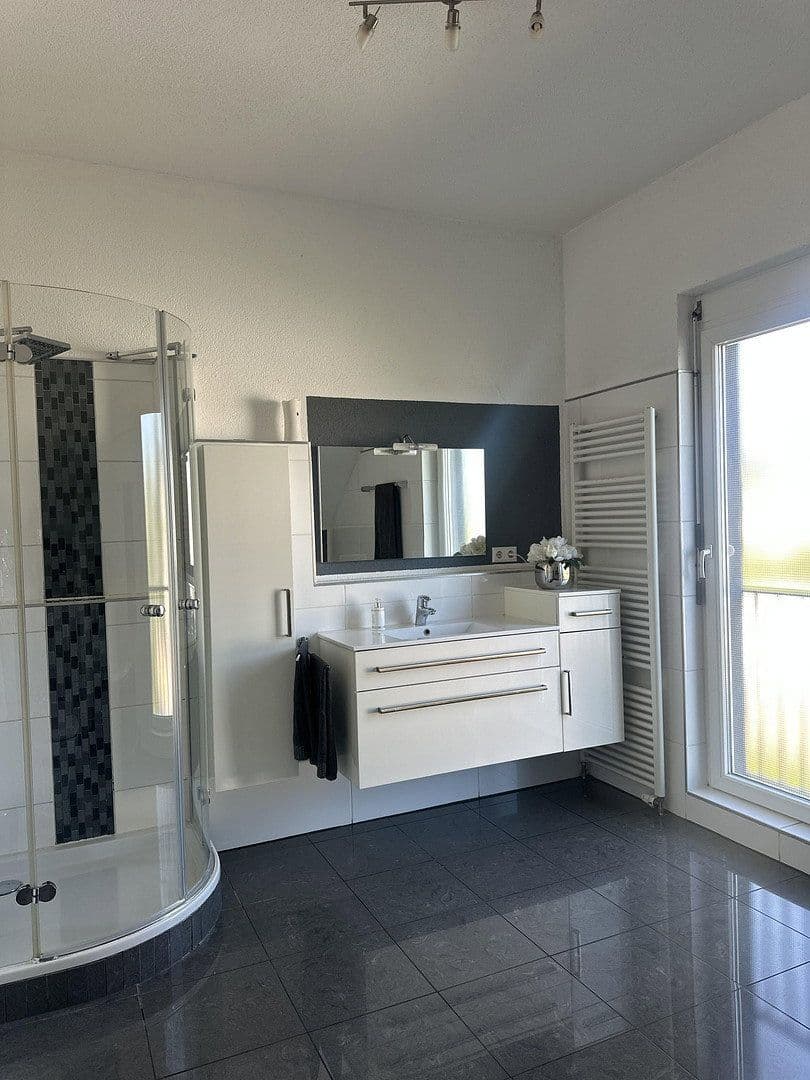 Prodej domu 128 m², pozemek 450 m², Wildberg, Bádensko-Württembersko Prodej domu 128 m², pozemek 450 m², Wildberg, Bádensko-Württembersko