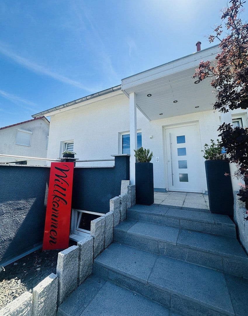 Prodej domu 128 m², pozemek 450 m², Wildberg, Bádensko-Württembersko Prodej domu 128 m², pozemek 450 m², Wildberg, Bádensko-Württembersko