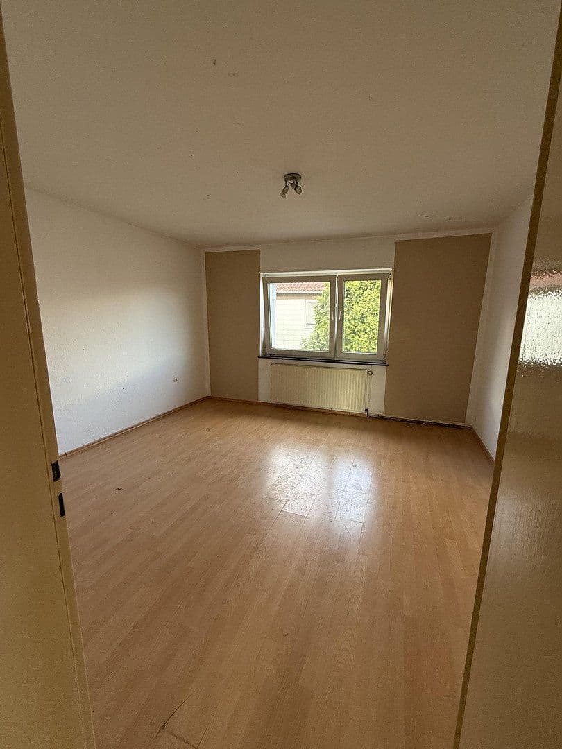 Pronájem bytu 3+1 75 m², Eisackerstr. 9, Katzweiler, Porýní-Falc Pronájem bytu 3+1 75 m², Eisackerstr. 9, Katzweiler, Porýní-Falc