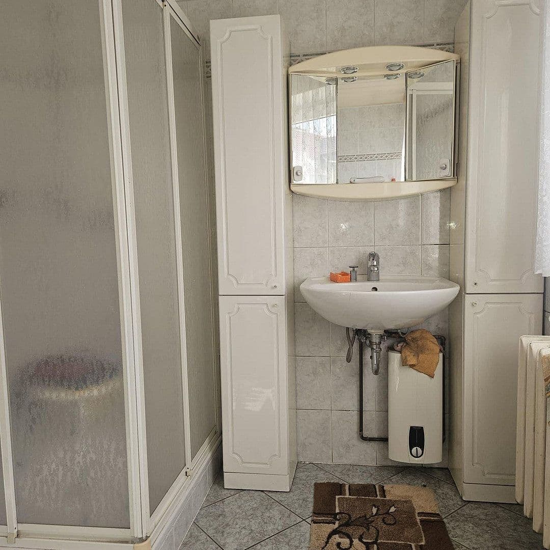 Prodej domu 150 m², pozemek 5.000 m², Dorfstraße 15, Jerichow, Sasko-Anhaltsko Prodej domu 150 m², pozemek 5.000 m², Dorfstraße 15, Jerichow, Sasko-Anhaltsko