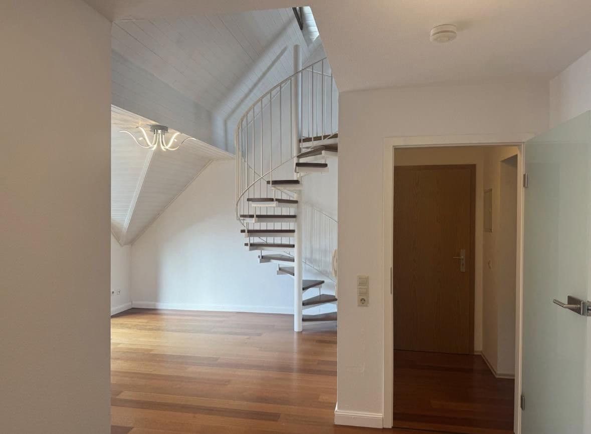 Prodej bytu 1+kk 79 m², Kaiserslautern, Porýní-Falc Prodej bytu 1+kk 79 m², Kaiserslautern, Porýní-Falc