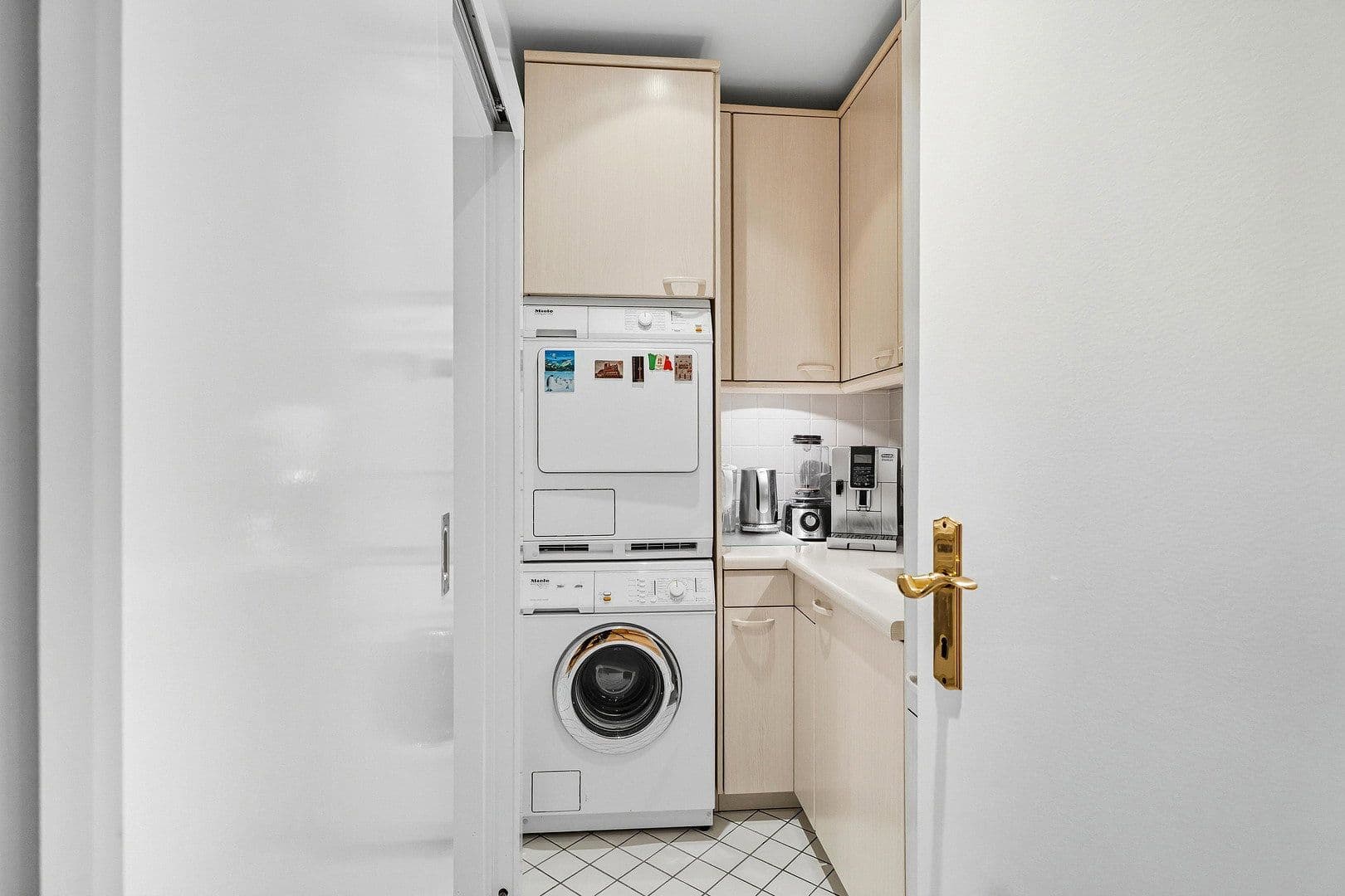 Prodej bytu 3+1 131 m², Am Hirschsprung 62, Berlin, Berlín Prodej bytu 3+1 131 m², Am Hirschsprung 62, Berlin, Berlín