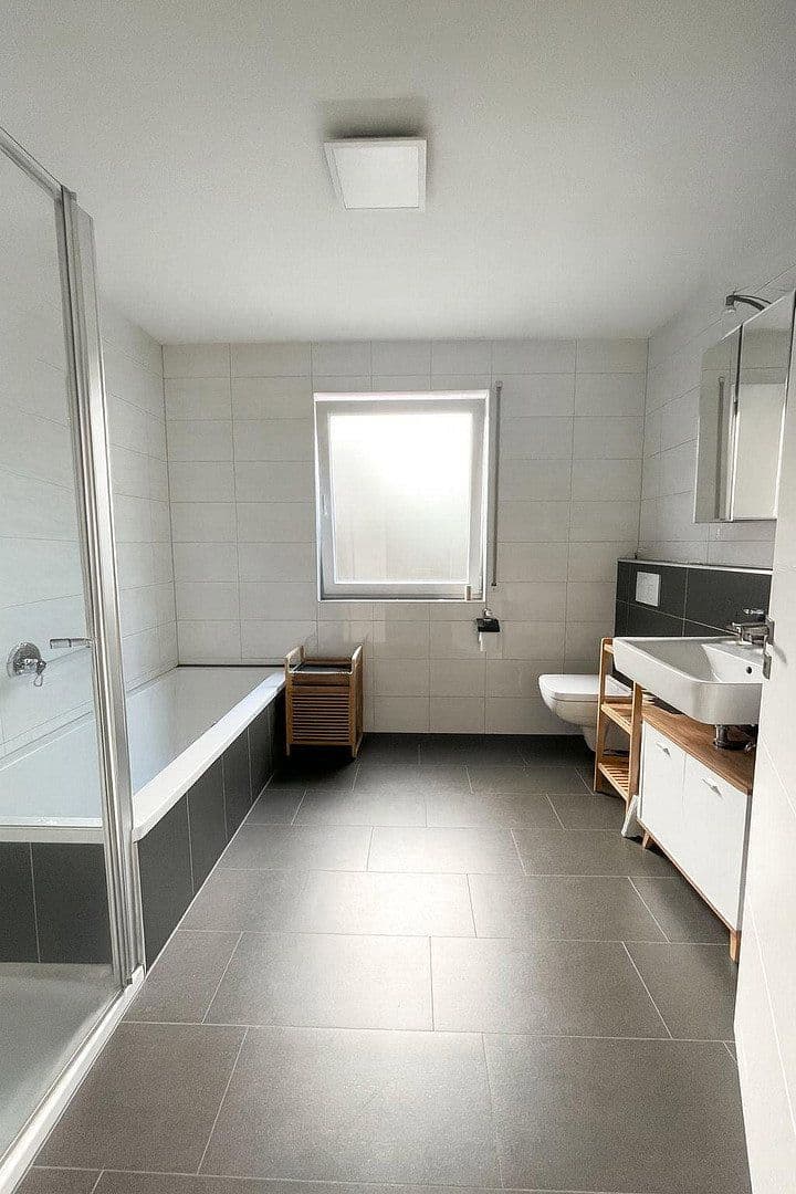 Pronájem bytu 1+1 65 m², Kirchardt, Bádensko-Württembersko Pronájem bytu 1+1 65 m², Kirchardt, Bádensko-Württembersko