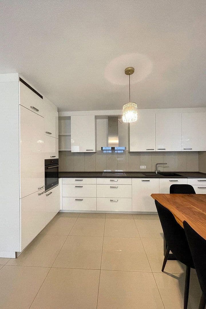 Pronájem bytu 1+1 65 m², Kirchardt, Bádensko-Württembersko Pronájem bytu 1+1 65 m², Kirchardt, Bádensko-Württembersko