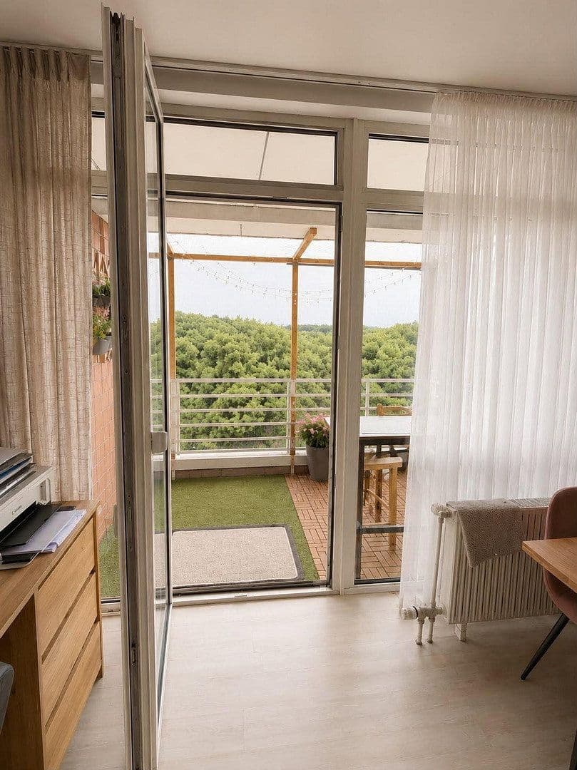 Pronájem bytu 3+1 78 m², Im Bonnenfeld 7, Duisburg, Severní Porýní-Vestfálsko Pronájem bytu 3+1 78 m², Im Bonnenfeld 7, Duisburg, Severní Porýní-Vestfálsko