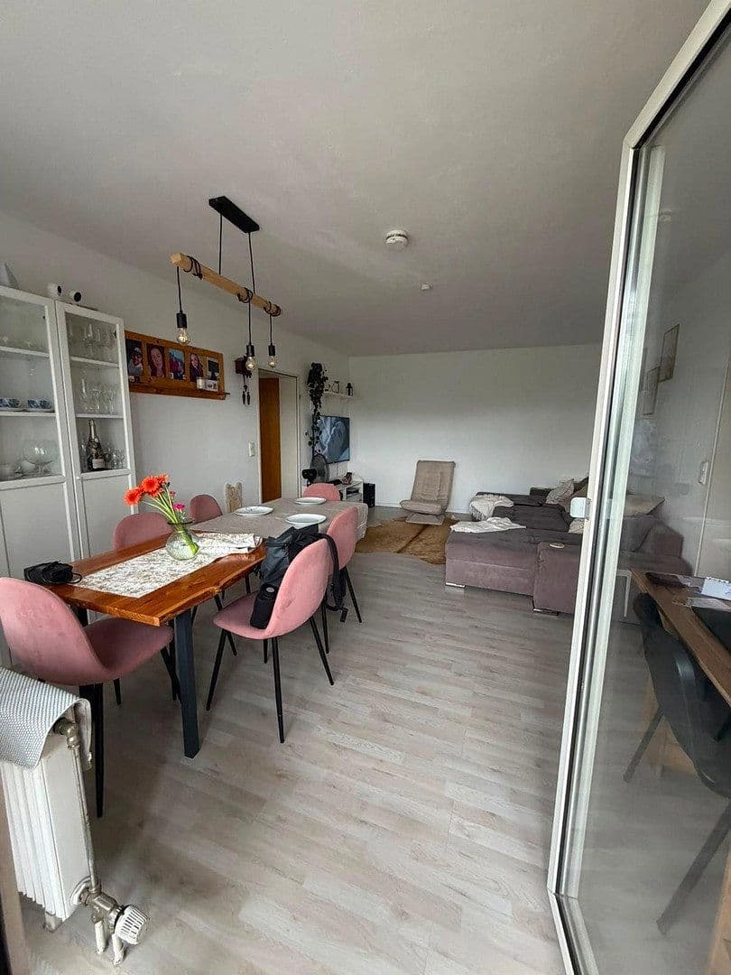 Pronájem bytu 3+1 78 m², Im Bonnenfeld 7, Duisburg, Severní Porýní-Vestfálsko Pronájem bytu 3+1 78 m², Im Bonnenfeld 7, Duisburg, Severní Porýní-Vestfálsko