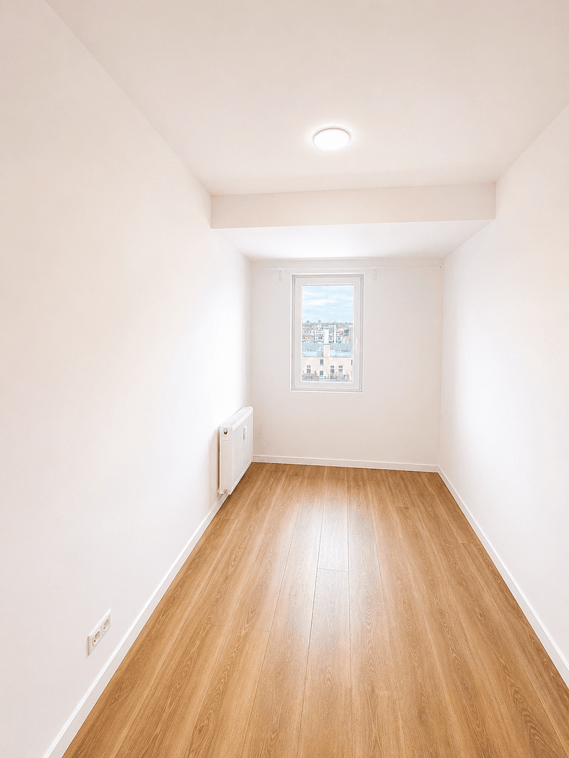 Pronájem bytu 1+kk 40 m², Luisenstraße 45, Düsseldorf, Severní Porýní-Vestfálsko Pronájem bytu 1+kk 40 m², Luisenstraße 45, Düsseldorf, Severní Porýní-Vestfálsko