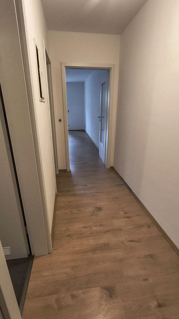 Pronájem bytu 1+1 35 m², Charles-von-Lindbergh-Straße 8 , 93049 Regensburg, Regensburg, Bavorsko Pronájem bytu 1+1 35 m², Charles-von-Lindbergh-Straße 8 , 93049 Regensburg, Regensburg, Bavorsko