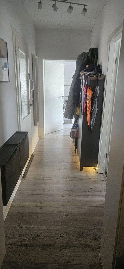 Pronájem bytu 4+1 104 m², Hauptstr. 223, Heiligenhaus, Severní Porýní-Vestfálsko Pronájem bytu 4+1 104 m², Hauptstr. 223, Heiligenhaus, Severní Porýní-Vestfálsko