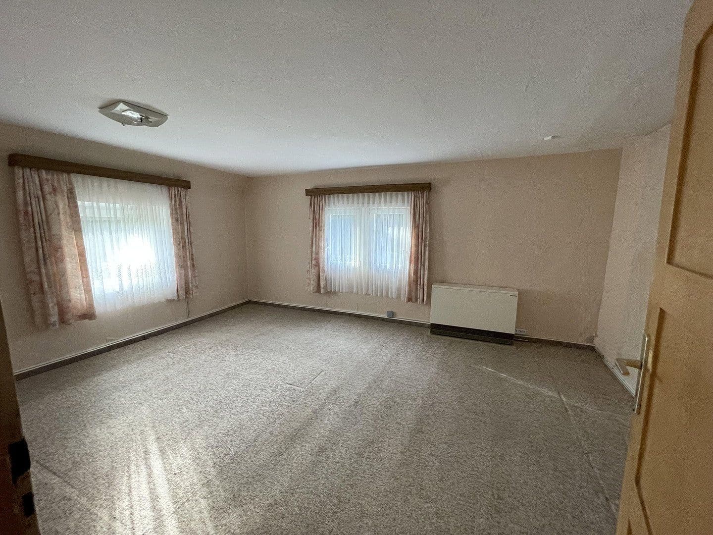 Prodej domu 110 m², pozemek 1.020 m², Zur Lindenallee 1, Oderwitz, Sasko Prodej domu 110 m², pozemek 1.020 m², Zur Lindenallee 1, Oderwitz, Sasko