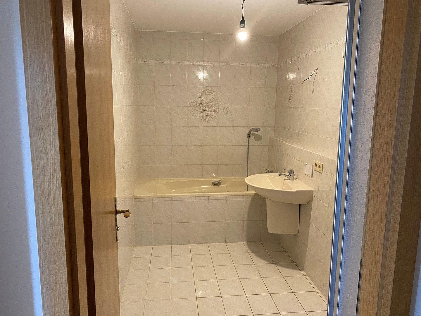 Prodej bytu 4+1 124 m², Lohwaldstraße 65, Neusäß, Bavorsko Prodej bytu 4+1 124 m², Lohwaldstraße 65, Neusäß, Bavorsko