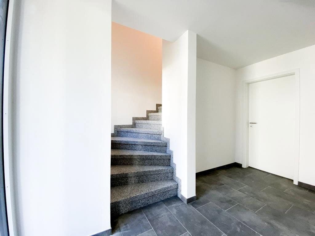 Pronájem bytu 3+kk 91 m², Goethestr. 18, Bingen, Bádensko-Württembersko Pronájem bytu 3+kk 91 m², Goethestr. 18, Bingen, Bádensko-Württembersko