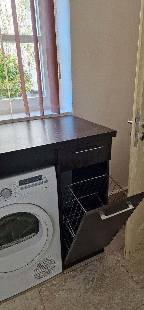 Pronájem bytu 5+1 176 m², Ansbach, Bavorsko Pronájem bytu 5+1 176 m², Ansbach, Bavorsko