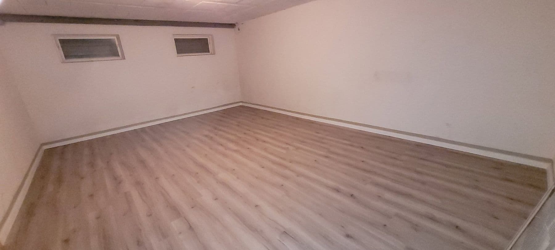 Prodej bytu 4+1 88 m², Bad Pyrmont, Dolní Sasko Prodej bytu 4+1 88 m², Bad Pyrmont, Dolní Sasko