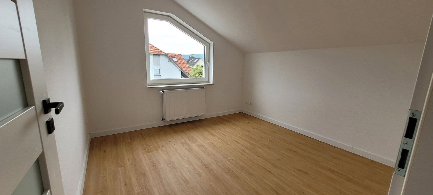 Prodej bytu 4+1 88 m², Bad Pyrmont, Dolní Sasko Prodej bytu 4+1 88 m², Bad Pyrmont, Dolní Sasko