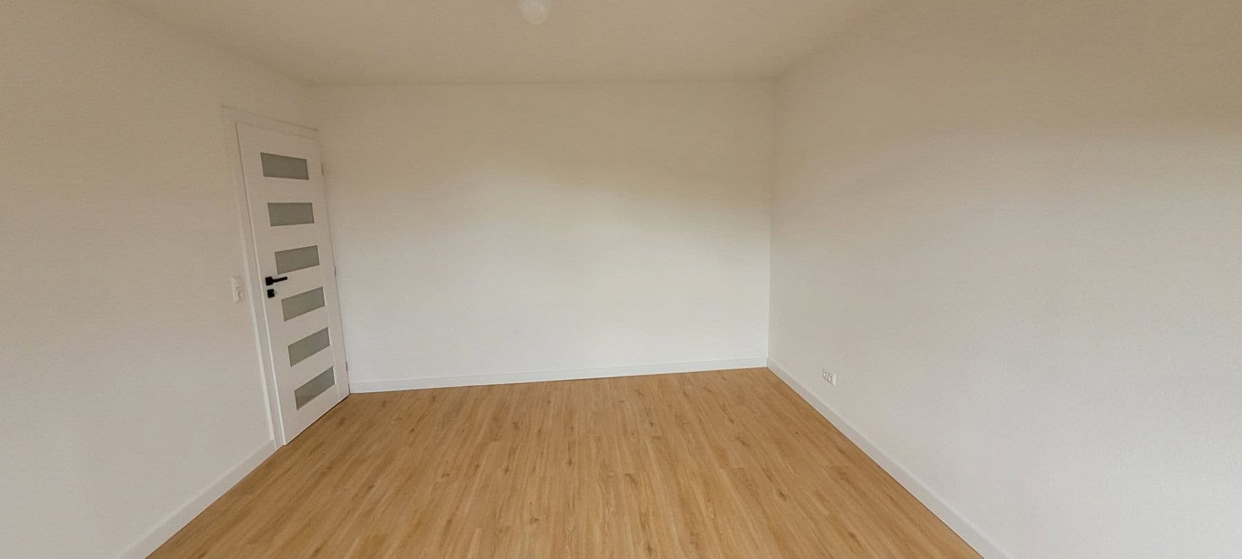 Prodej bytu 4+1 88 m², Bad Pyrmont, Dolní Sasko Prodej bytu 4+1 88 m², Bad Pyrmont, Dolní Sasko