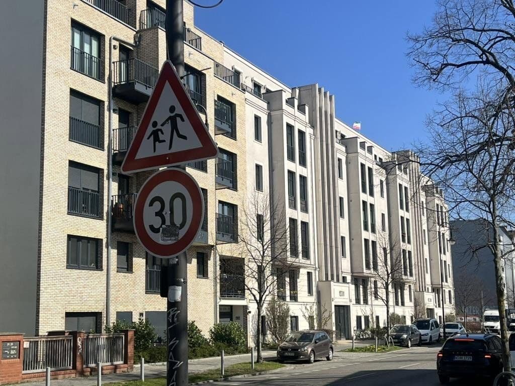 Prodej bytu 5+1 146 m², Berlin, Berlín Prodej bytu 5+1 146 m², Berlin, Berlín